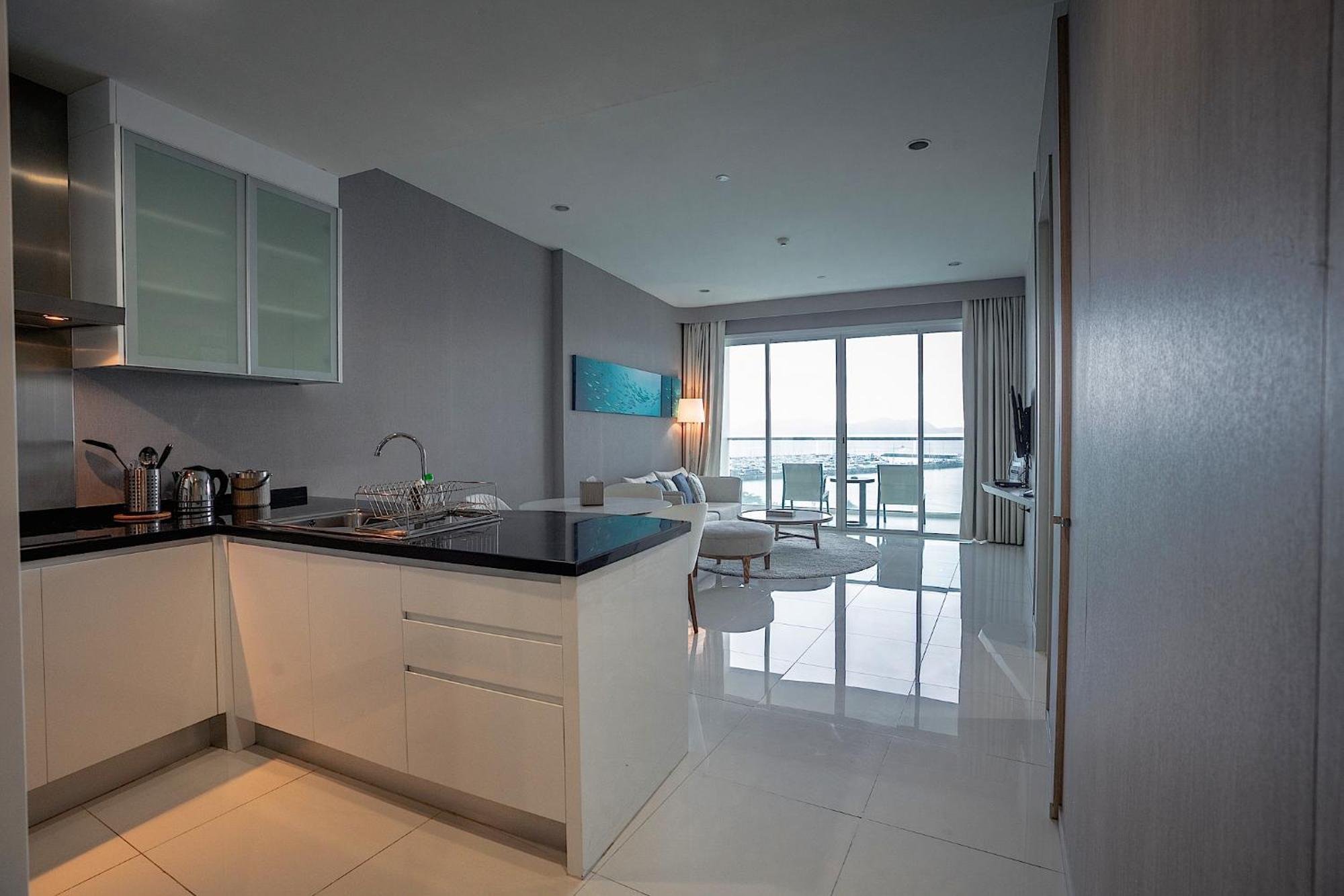 Movenpick Residences Pattaya With Ocean View 纳仲天 外观 照片
