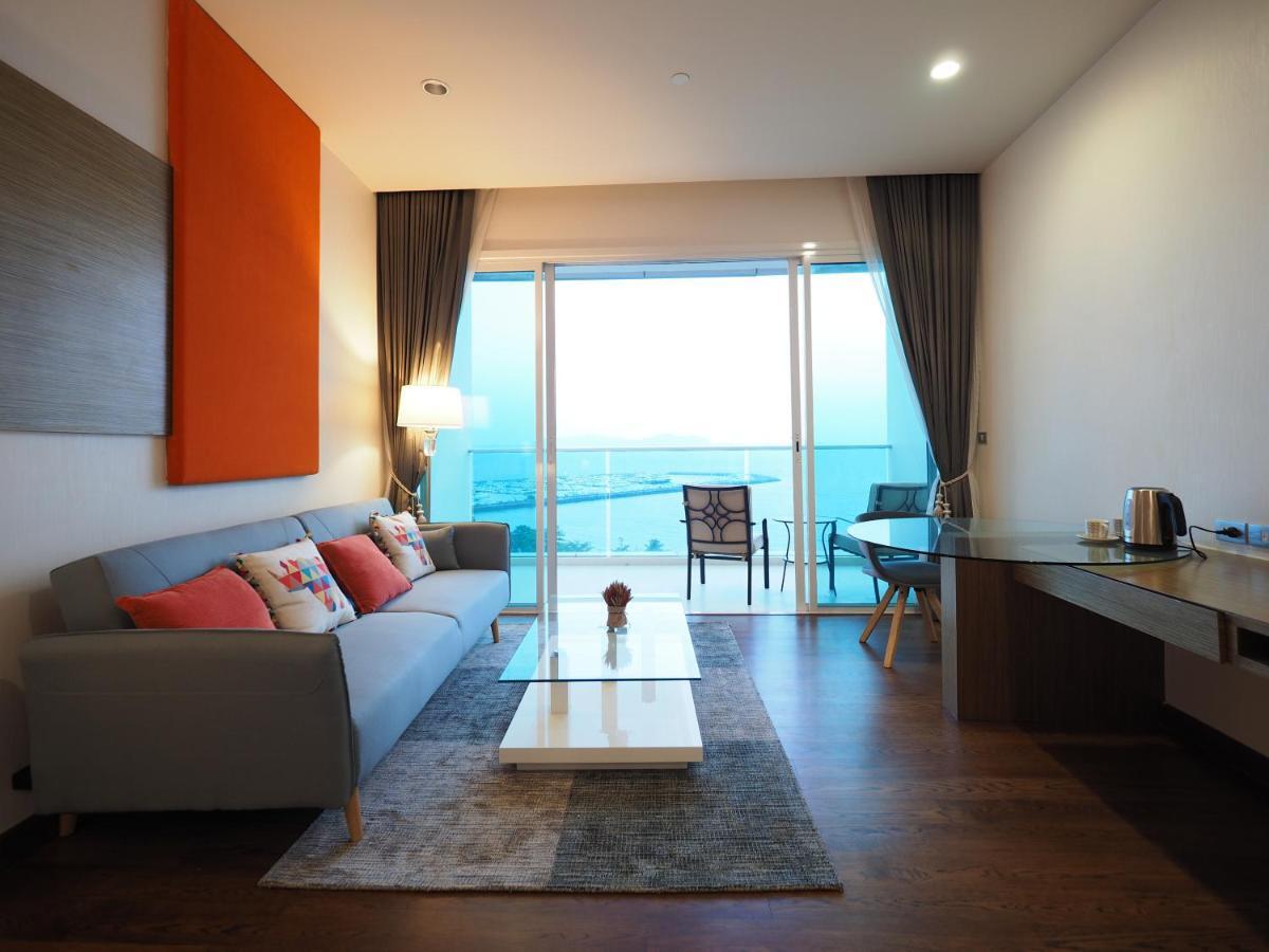 Movenpick Residences Pattaya With Ocean View 纳仲天 外观 照片
